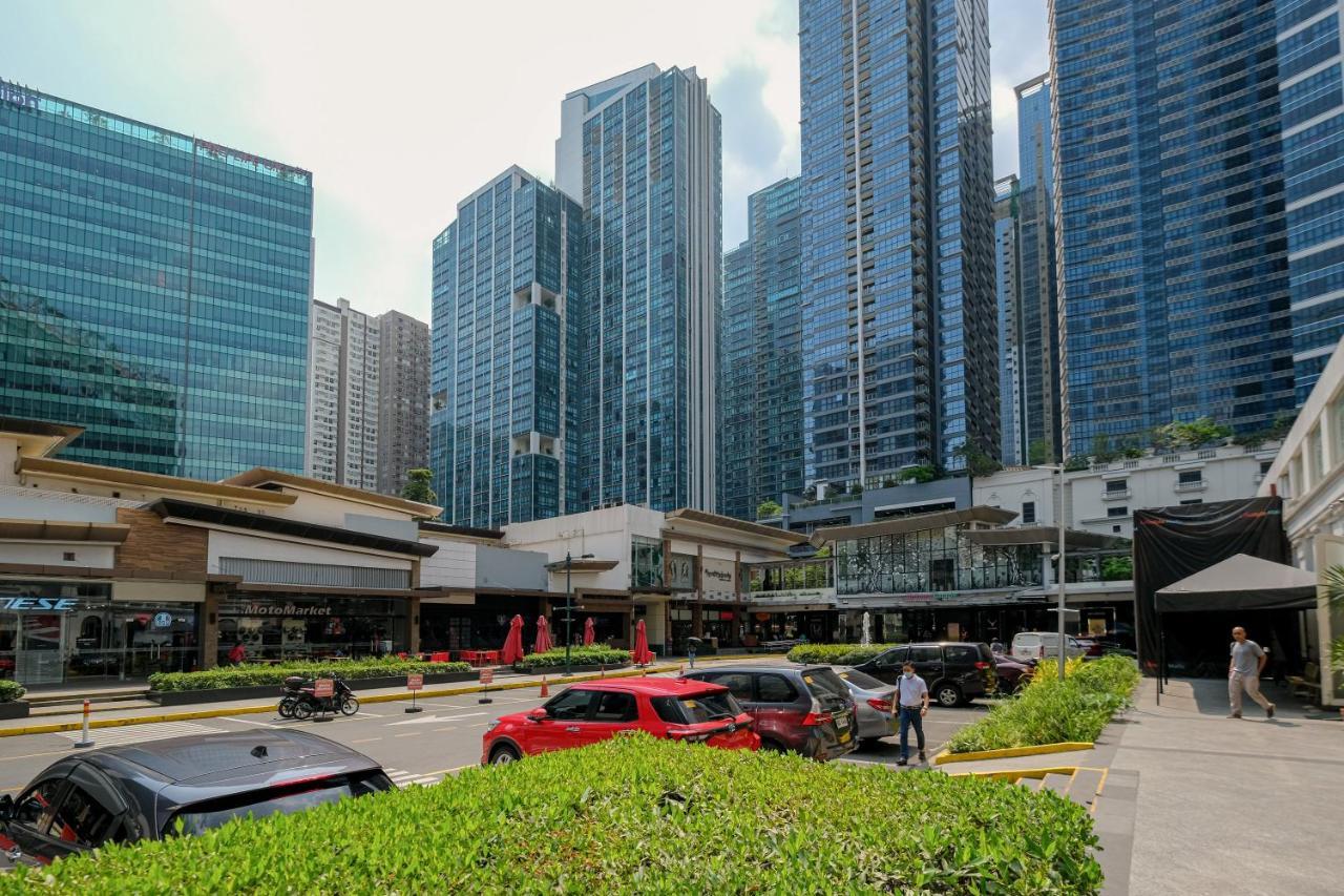 Cityscape View 2Br In Uptown Bgc W 200Mbps Wifi Taguig Exteriör bild