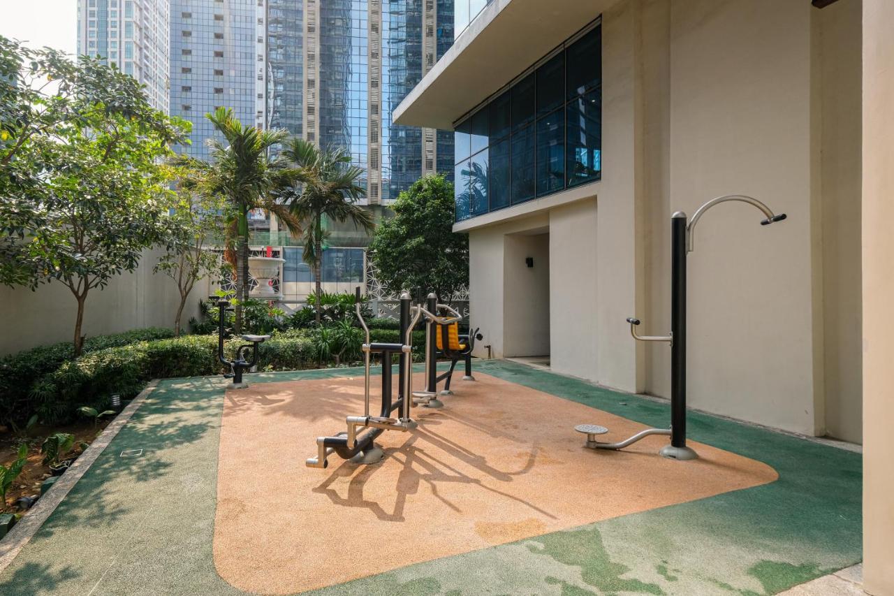 Cityscape View 2Br In Uptown Bgc W 200Mbps Wifi Taguig Exteriör bild