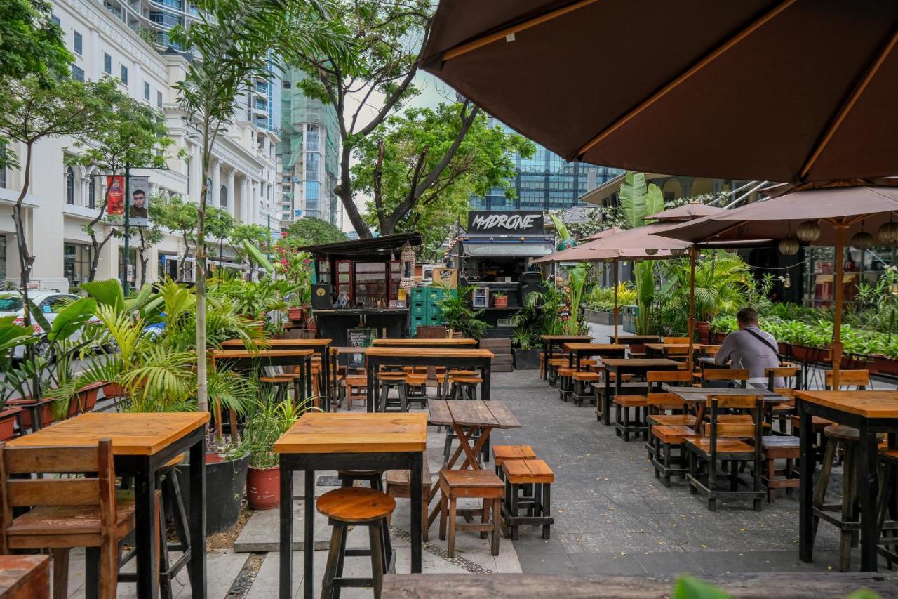 Cityscape View 2Br In Uptown Bgc W 200Mbps Wifi Taguig Exteriör bild