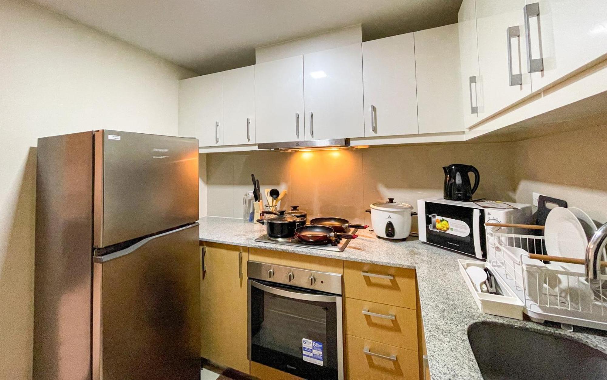 Cityscape View 2Br In Uptown Bgc W 200Mbps Wifi Taguig Exteriör bild