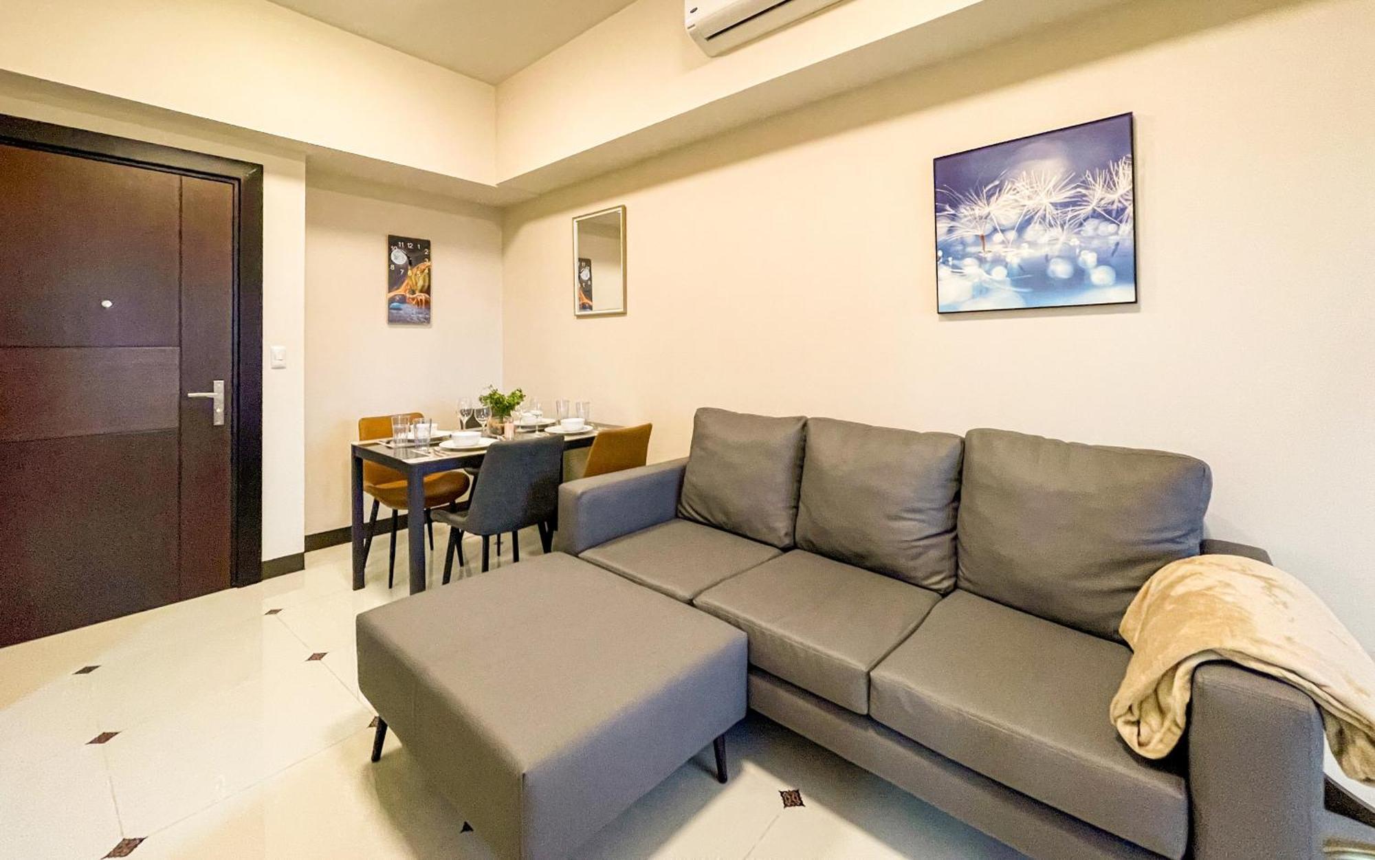 Cityscape View 2Br In Uptown Bgc W 200Mbps Wifi Taguig Exteriör bild